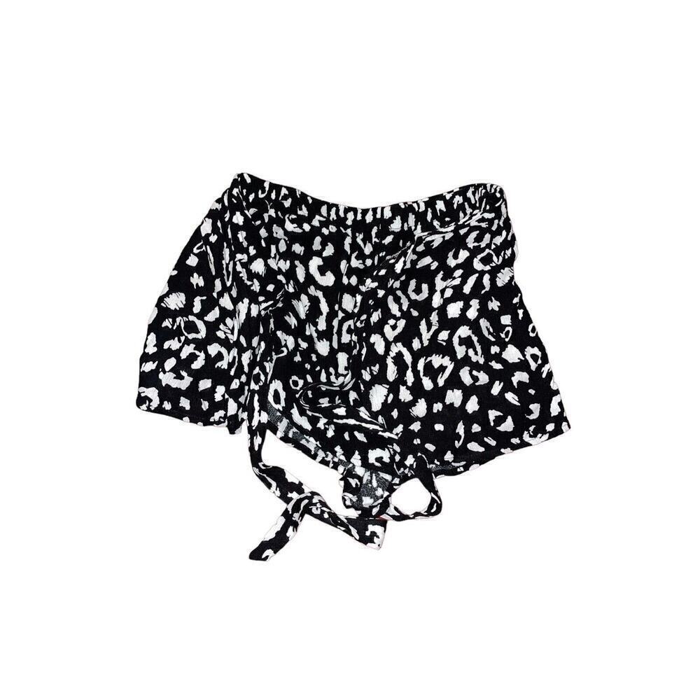 Lulus Leopard Print High Waisted Tie-Front Shorts Black/White Womens Medium